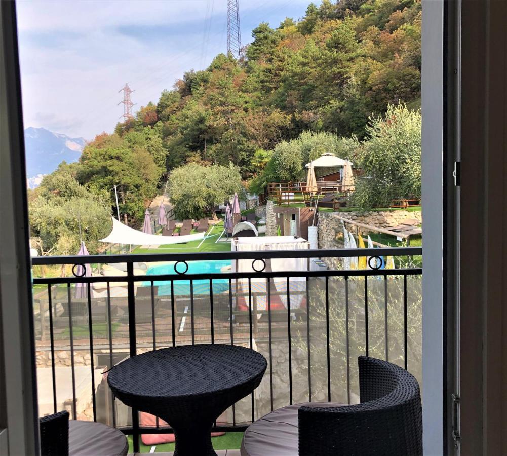 Hotel Isola Verde Torbole Sul Garda Esterno foto