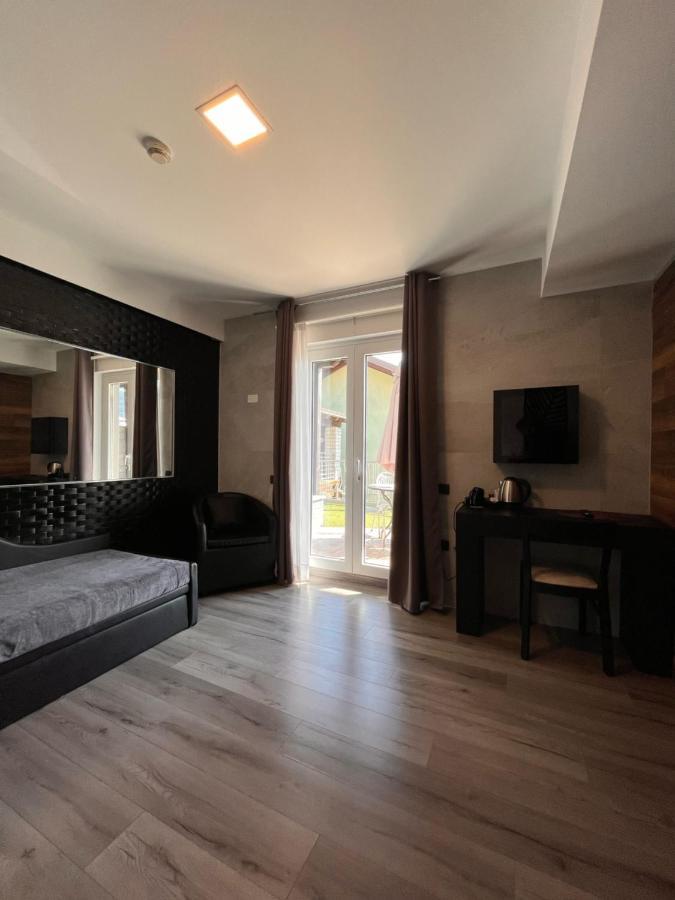 Hotel Isola Verde Torbole Sul Garda Esterno foto