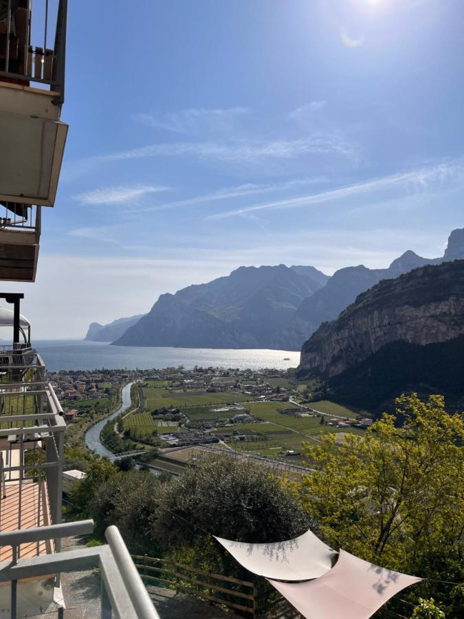 Hotel Isola Verde Torbole Sul Garda Esterno foto