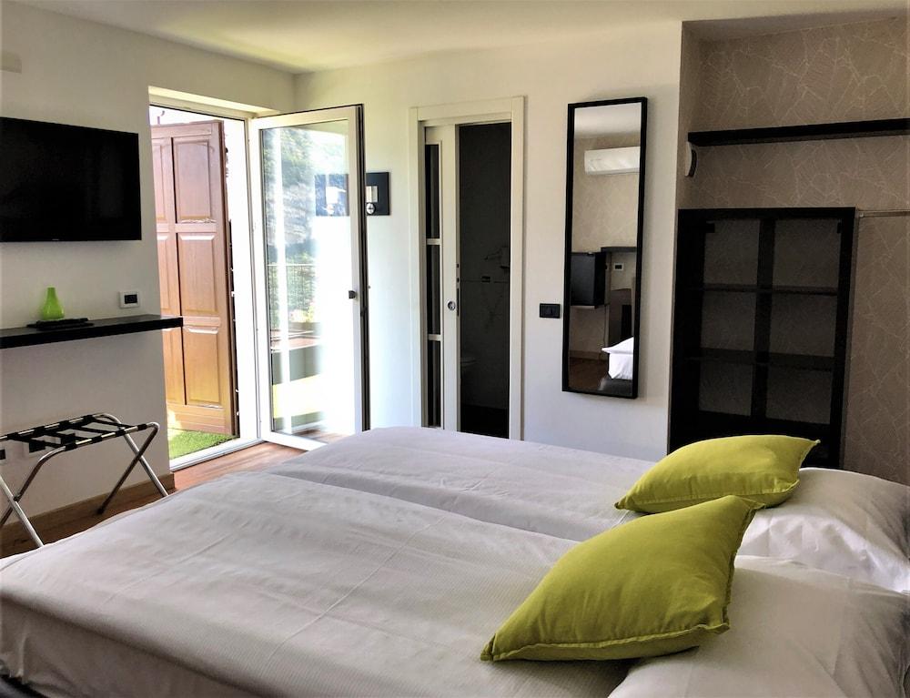 Hotel Isola Verde Torbole Sul Garda Esterno foto