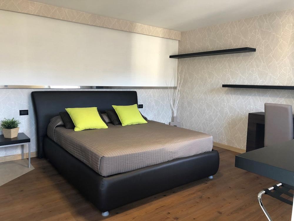 Hotel Isola Verde Torbole Sul Garda Esterno foto
