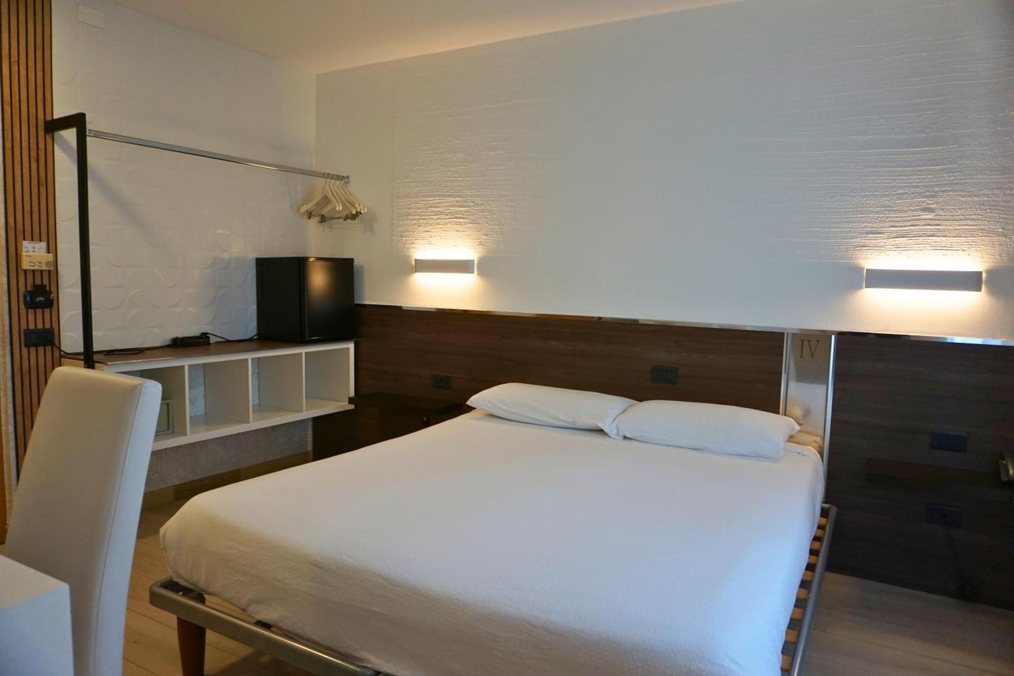 Hotel Isola Verde Torbole Sul Garda Esterno foto